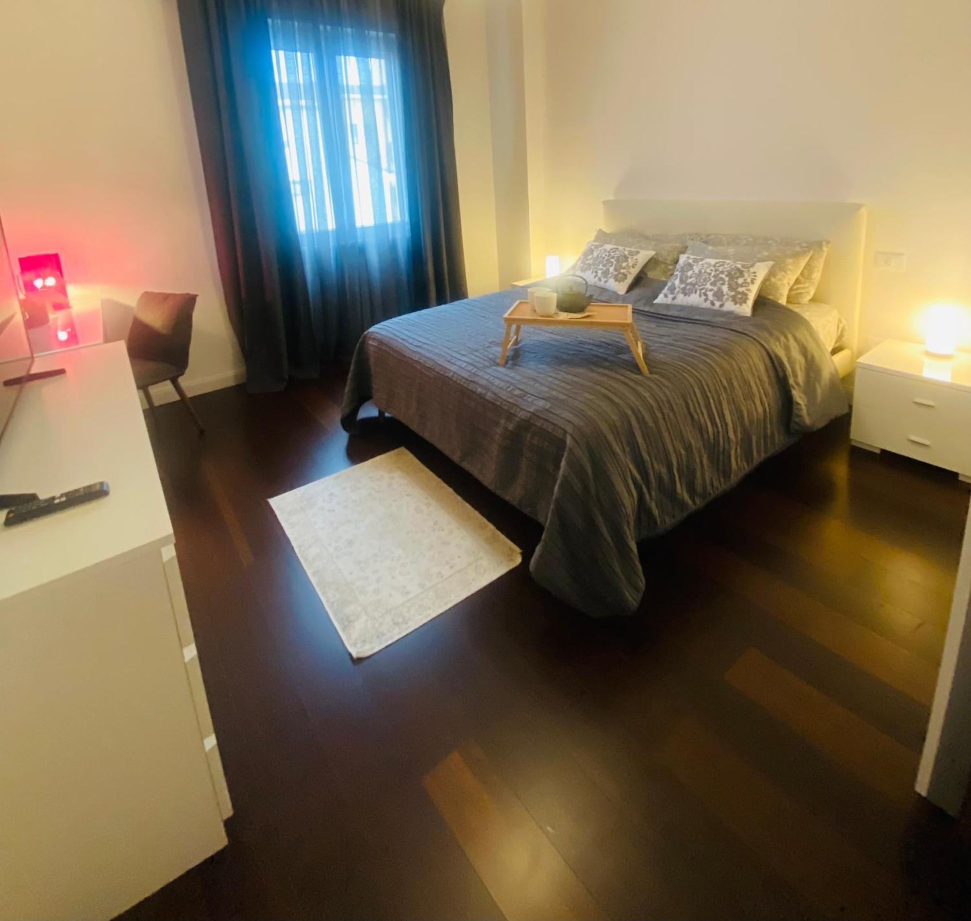 Central Apartment And Parking Verona Exterior foto